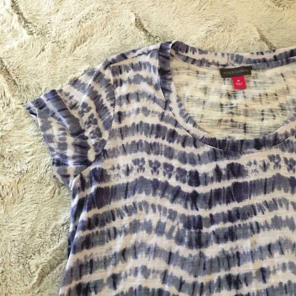 Nwt Vince Camuto blue white tie dye tee  shirt size XS